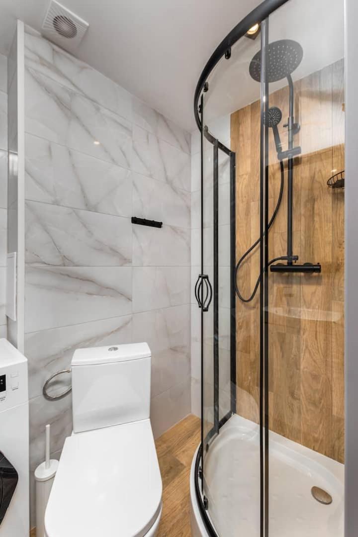 Appartement Czerniakowska 40 B *