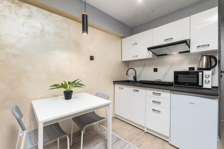Czerniakowska 40 B Appartement *